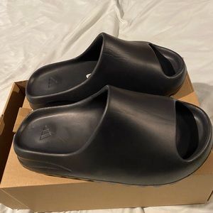 Yeezy slides